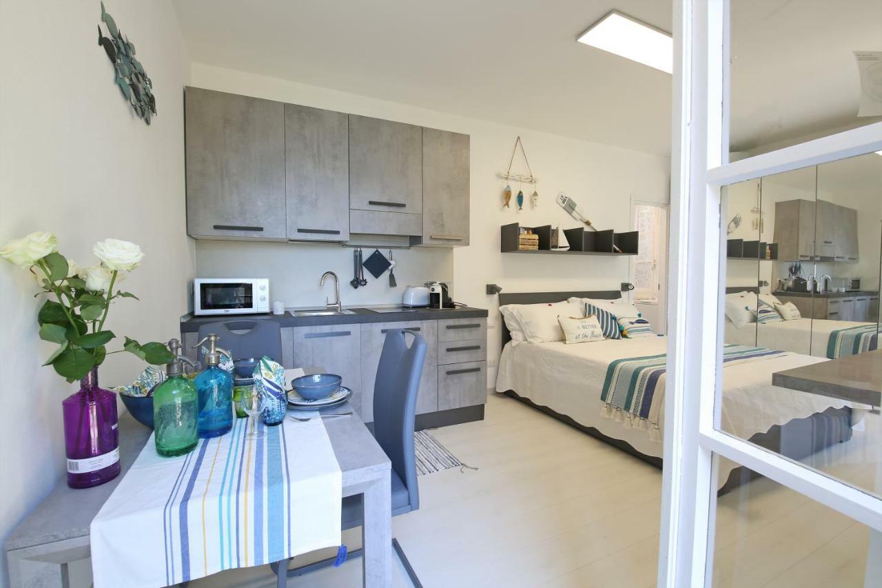 Apartment A Lago Private Beach And Parking Oliveto Lario Экстерьер фото